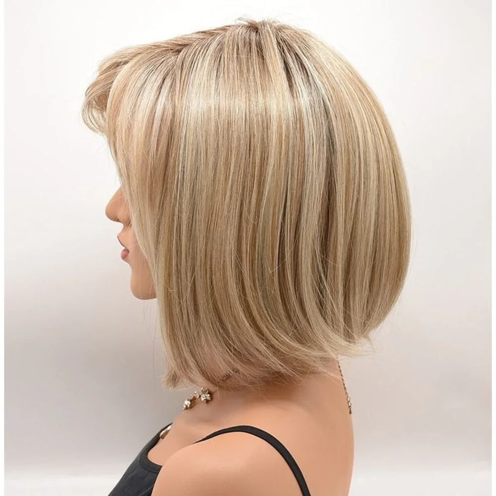 STRAIGHT TO CAMERA Wig by RAQUEL WELCH, RL19/23SS Shaded Biscuit, Hand-Tied, NEW